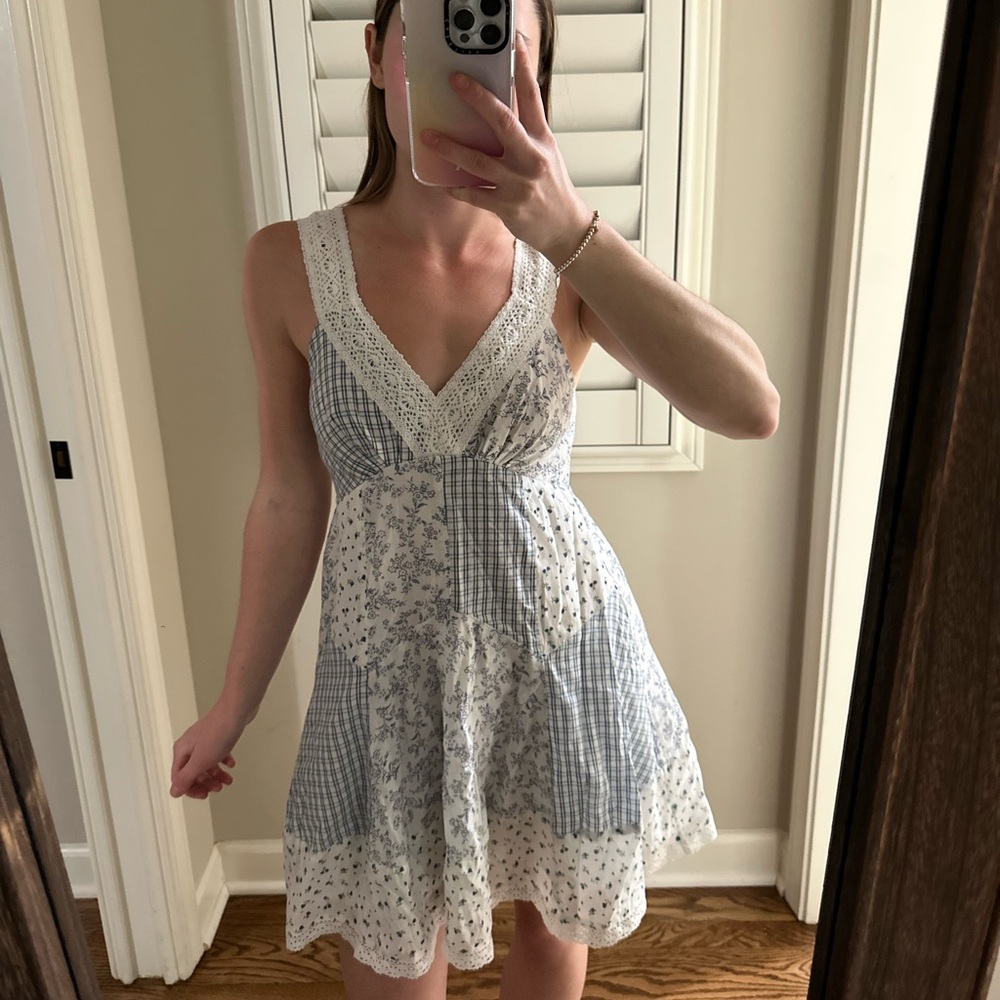 Mini dress